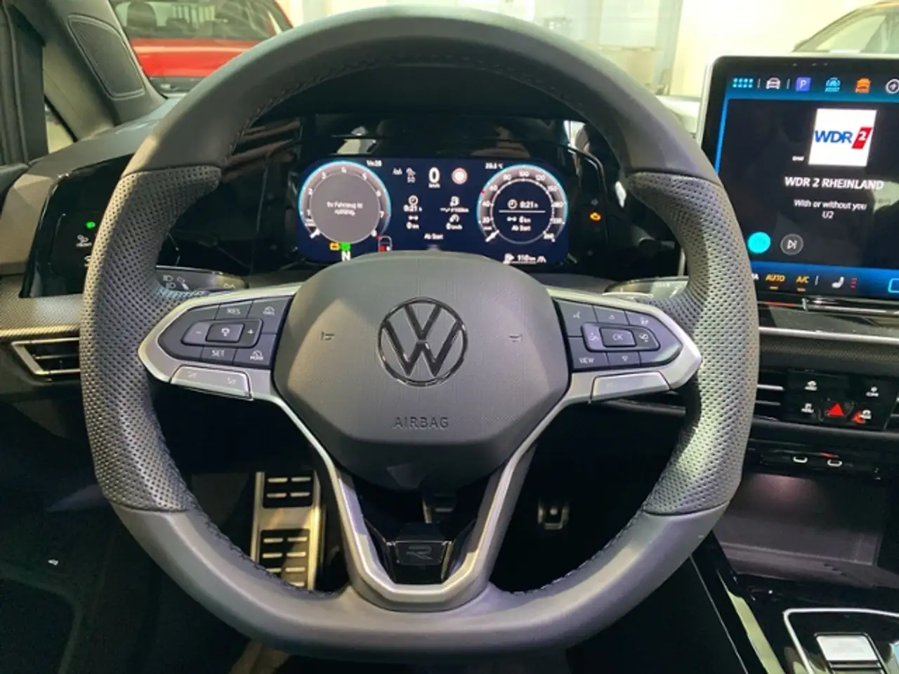 Volkswagen Golf Variant VIII Variant R-Line 1.5 eTSI 110 kW DSG BlackStyl 13