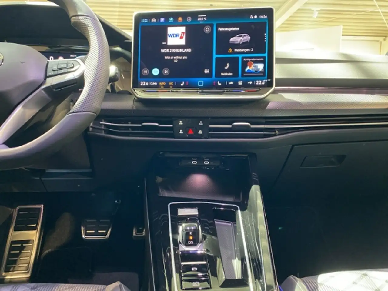 Volkswagen Golf Variant VIII Variant R-Line 1.5 eTSI 110 kW DSG BlackStyl 16