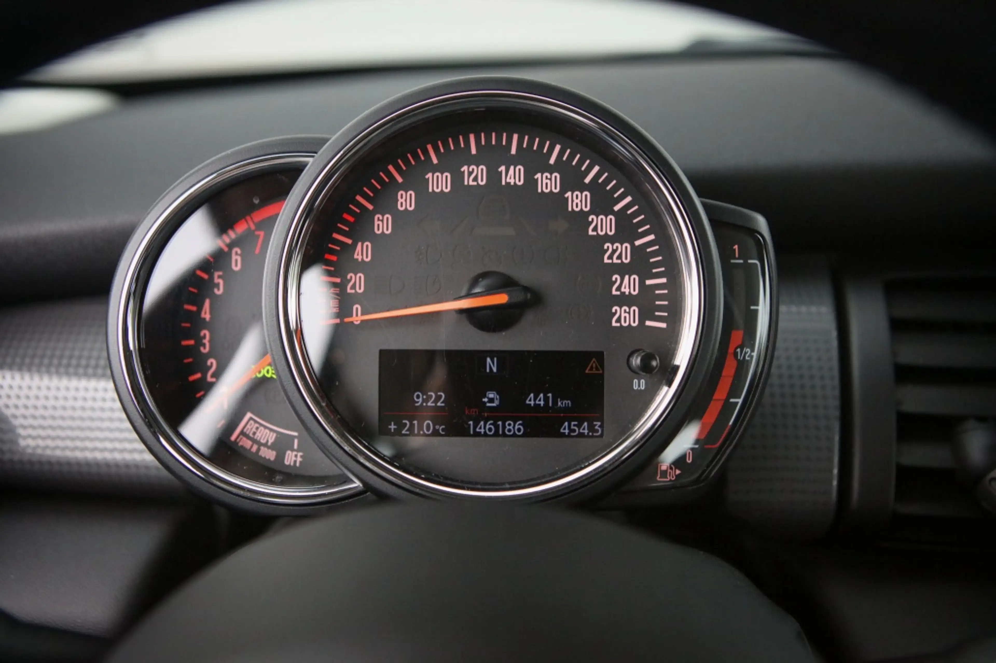 MINI Cooper Mini 1.5 — photo 15