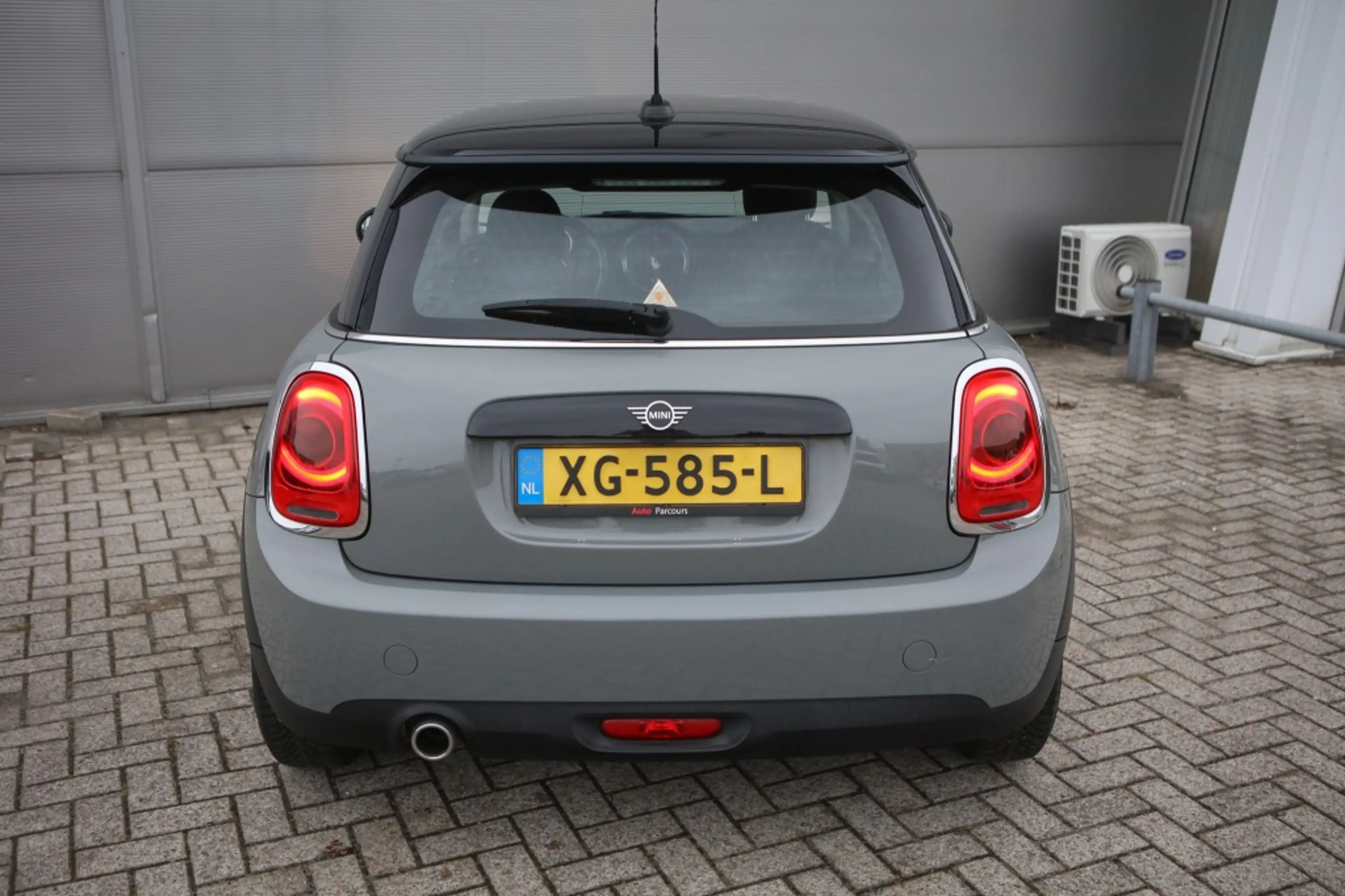 MINI Cooper Mini 1.5 — photo 20