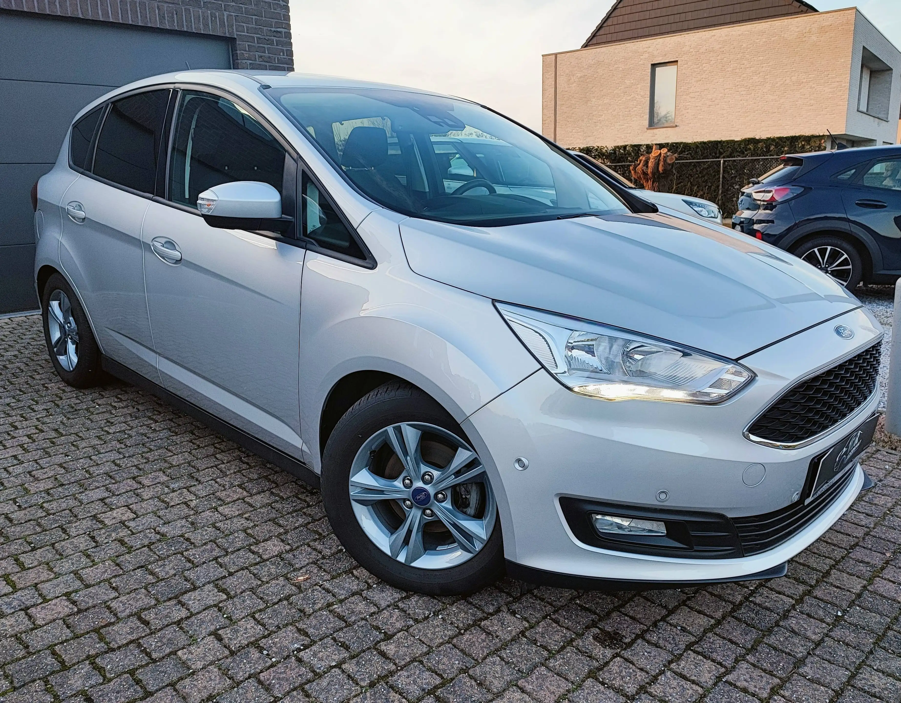 Ford C-Max C-Max 1.0 EcoBoost Titanium Start-Stop — photo 4
