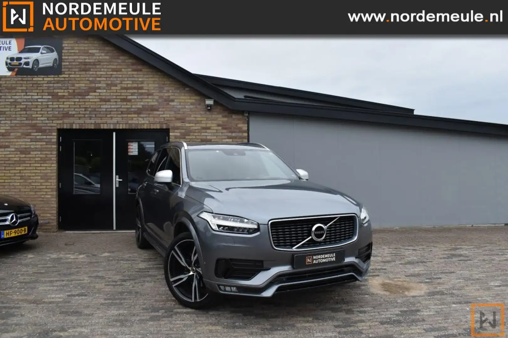 Volvo XC90 2.0 D5 AWD R-DESIGN 7P, Leder, HUD, B&W Grijs - 1
