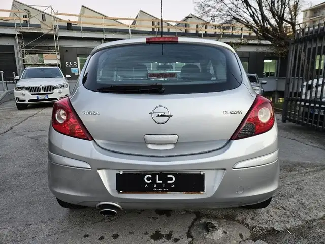 Opel Corsa view 5