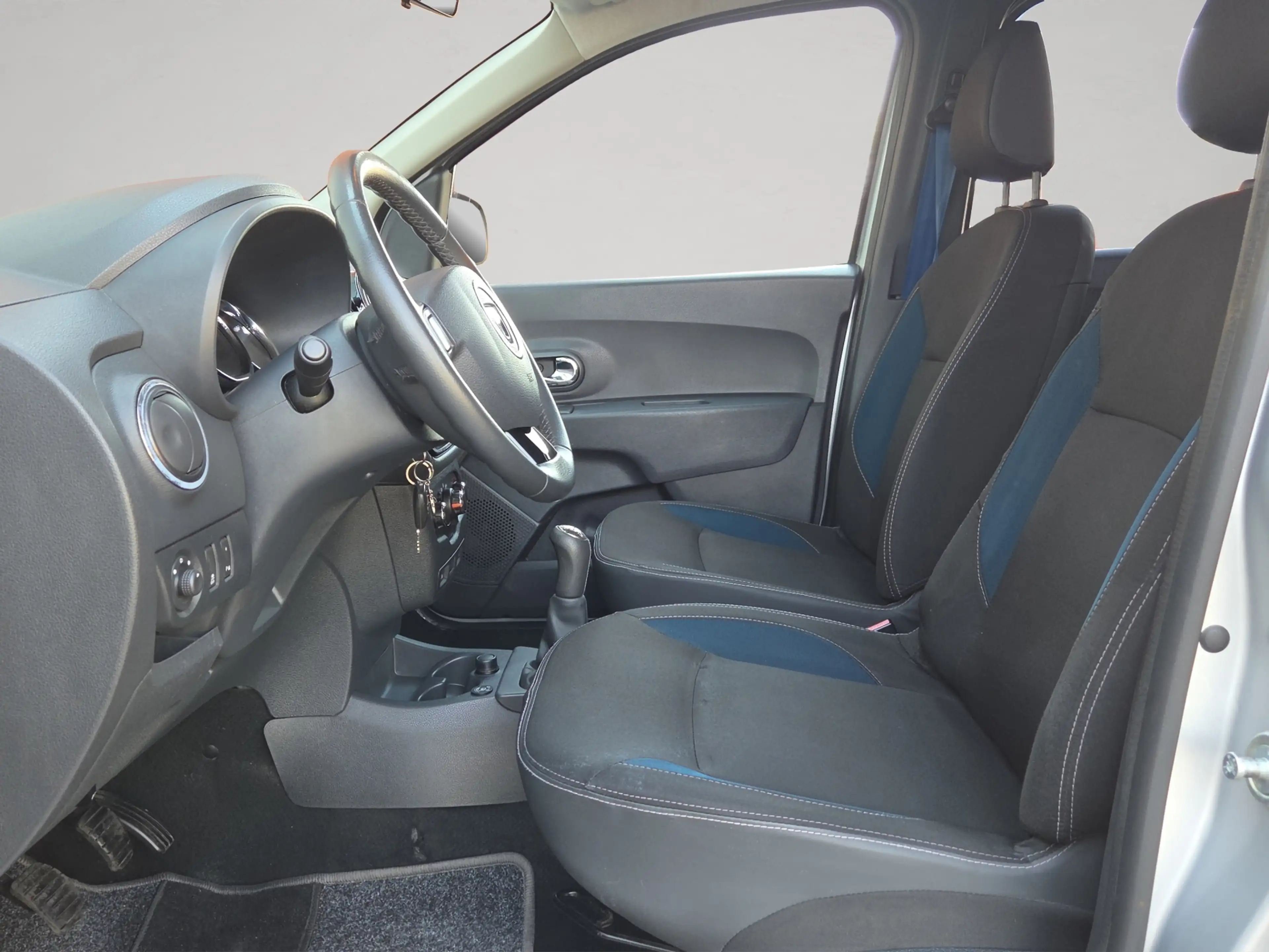 Dacia Lodgy 1.6 MPi 5p. Benzine/LPG — photo 14