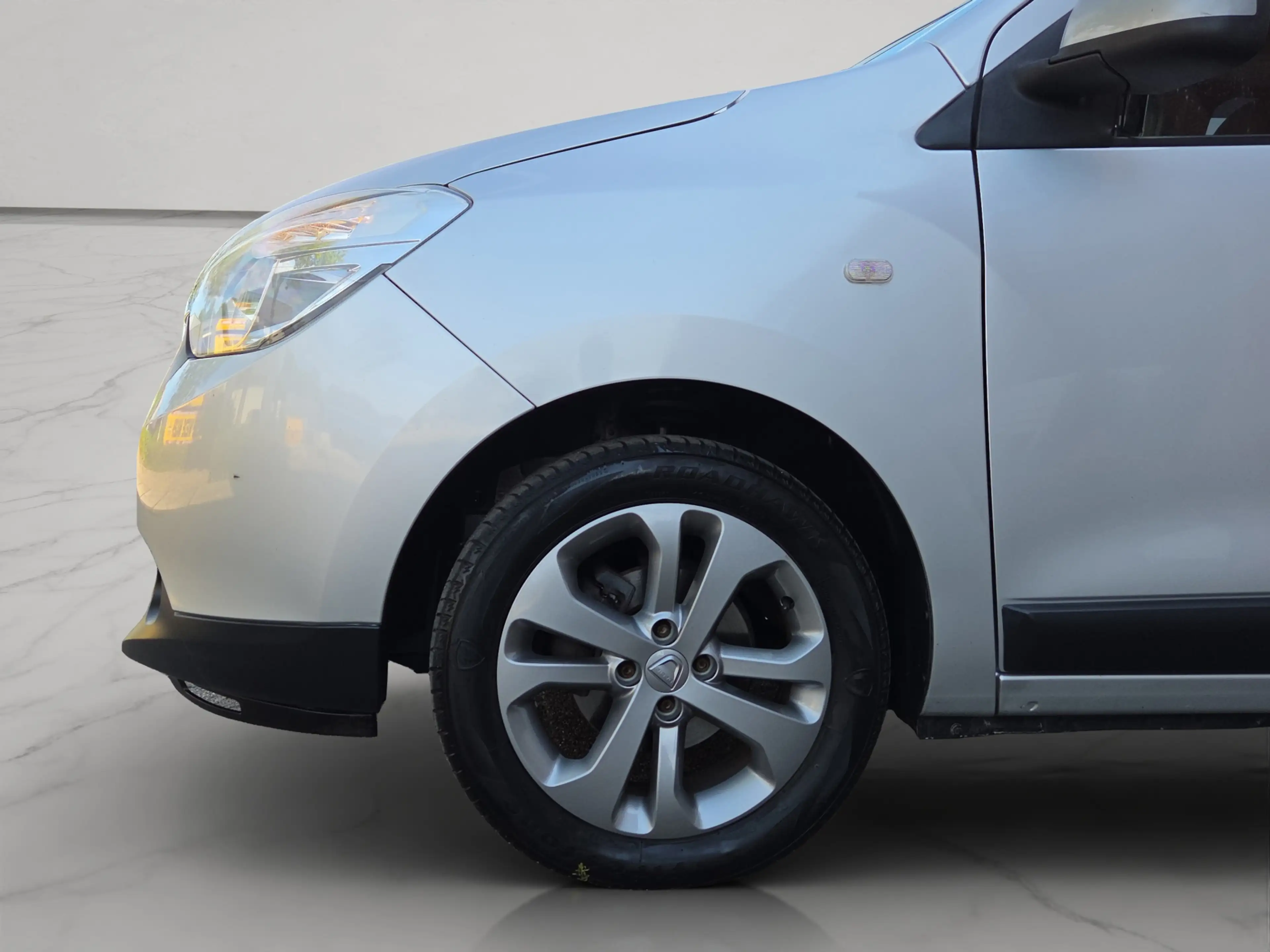 Dacia Lodgy 1.6 MPi 5p. Benzine/LPG — photo 6