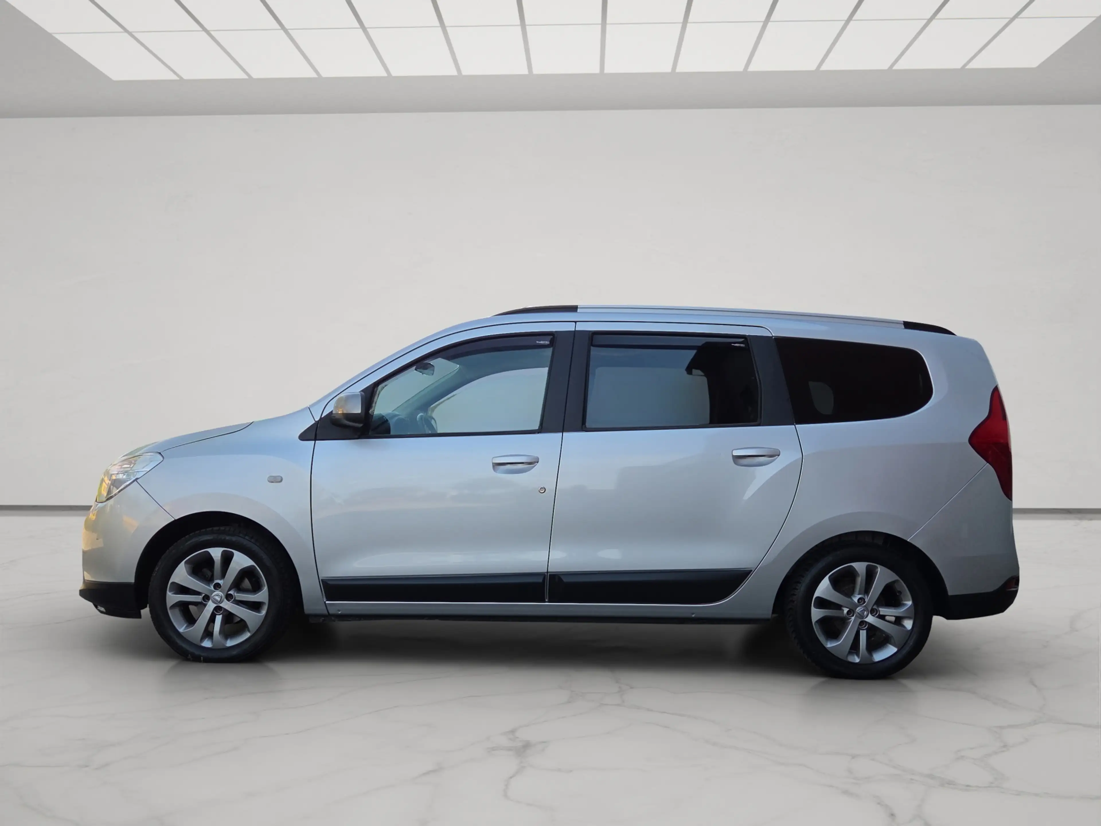 Dacia Lodgy 1.6 MPi 5p. Benzine/LPG — photo 7