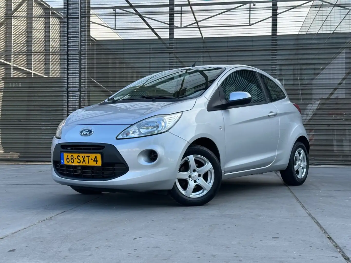 Ford Ka/Ka+ 1.2 COOL & SOUND S/S AIRCO/LM VELGEN  APK 4-4-2026 Šedá - 1