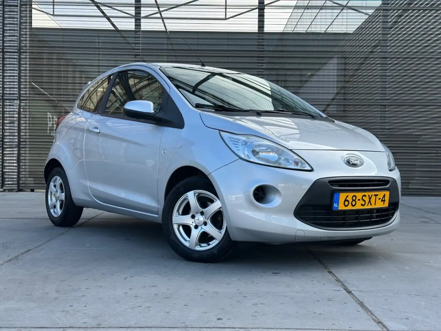 Ford Ka/Ka+ 1.2 COOL & SOUND S/S AIRCO/LM VELGEN  APK 4-4-2026 Šedá - 2