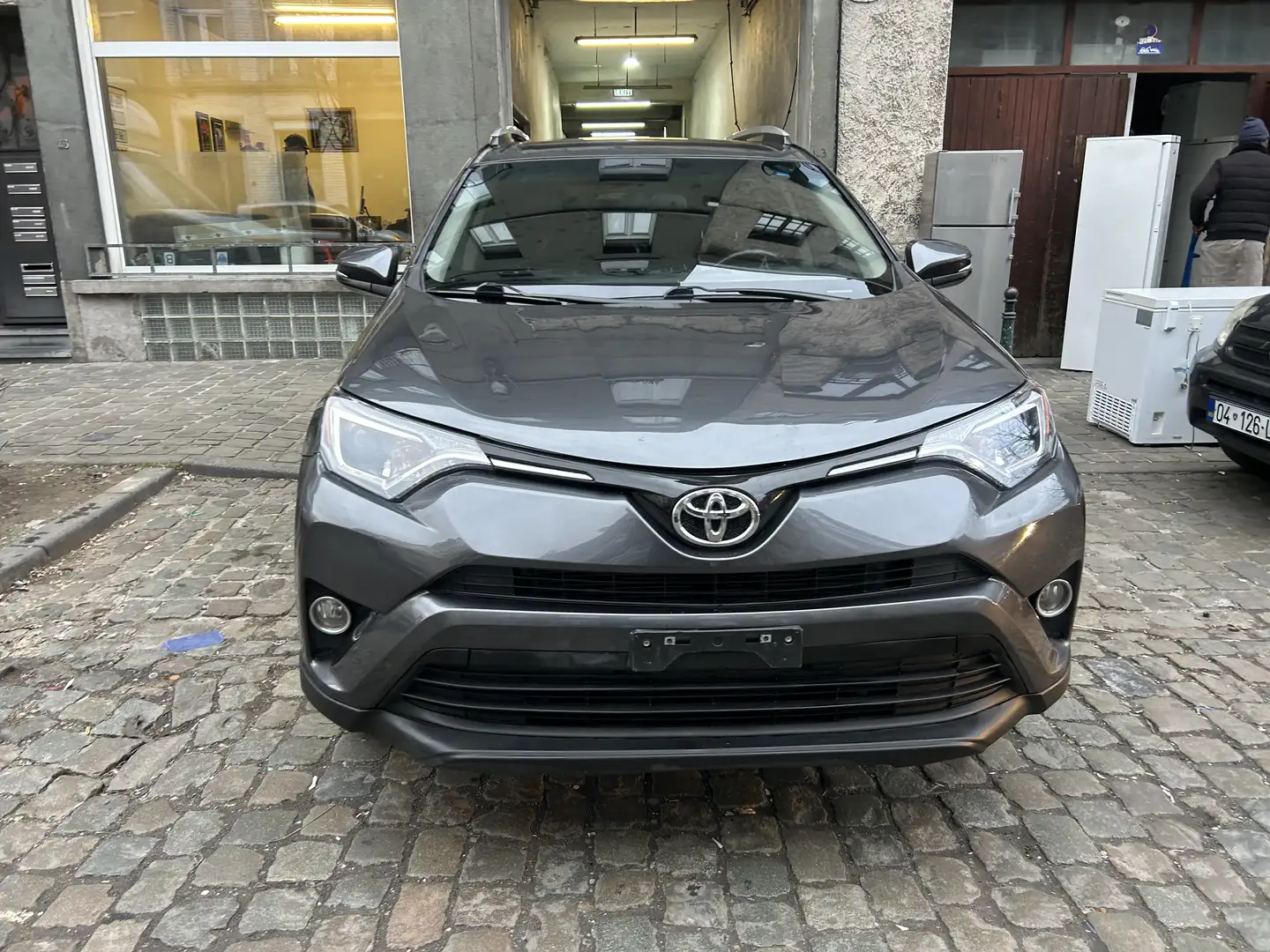Toyota RAV 4 2.0 4x4 full option Uniquement L’exportation - 1