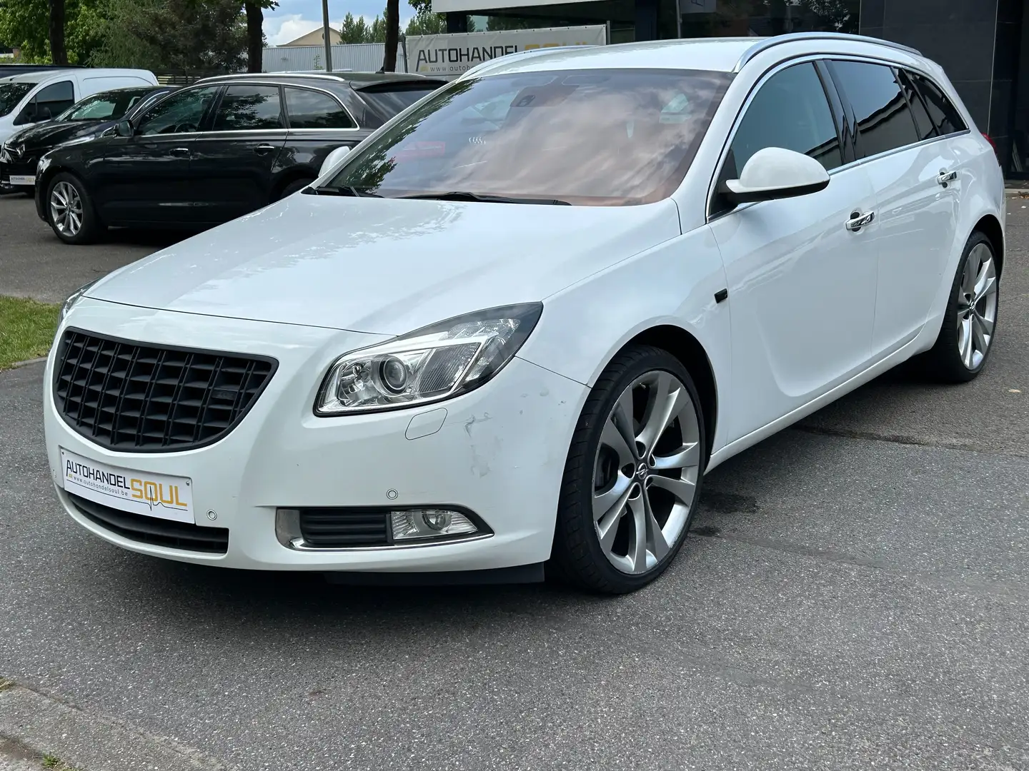 Opel Insignia 2.0CDTi, 2009, 212.735km, FULL OPTION, EXPORT Wit - 1