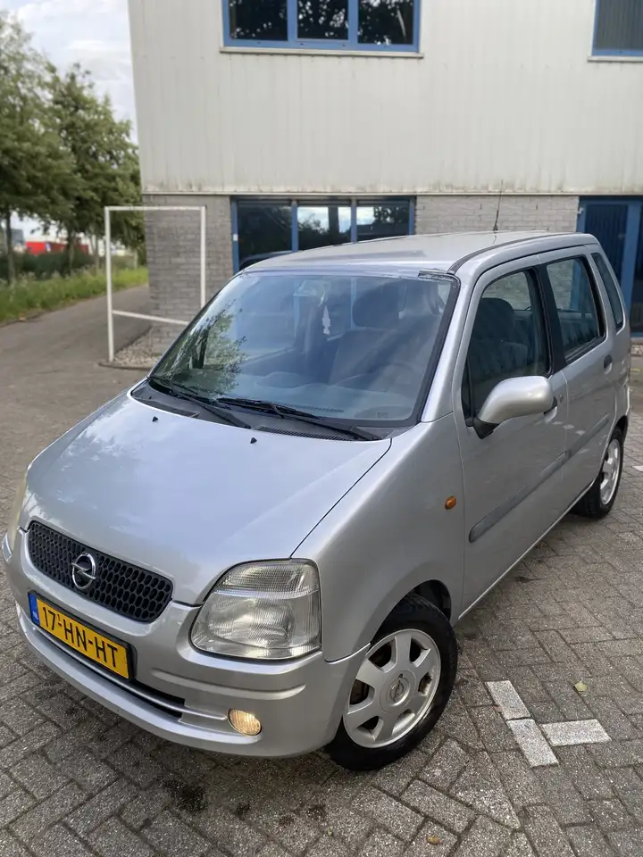Opel Agila 1.2 16 V Elegance, foto 2