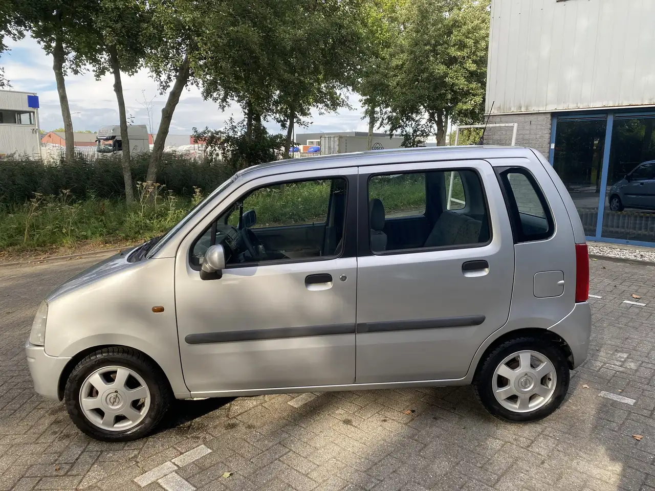 Opel Agila 1.2 16 V Elegance, foto 7