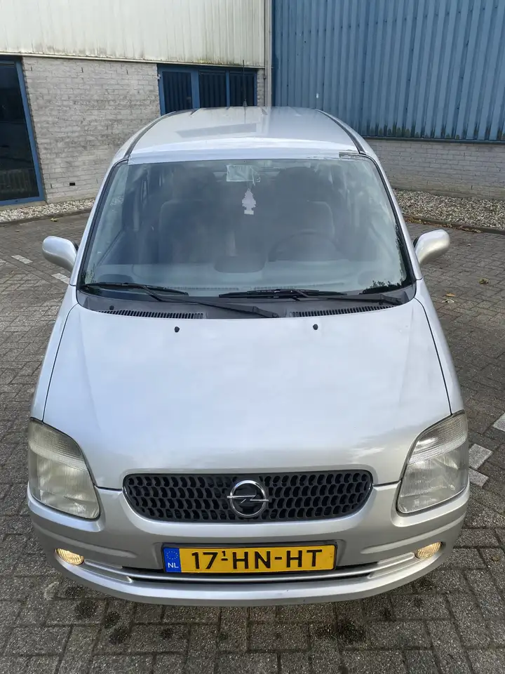 Opel Agila 1.2 16 V Elegance, foto 3