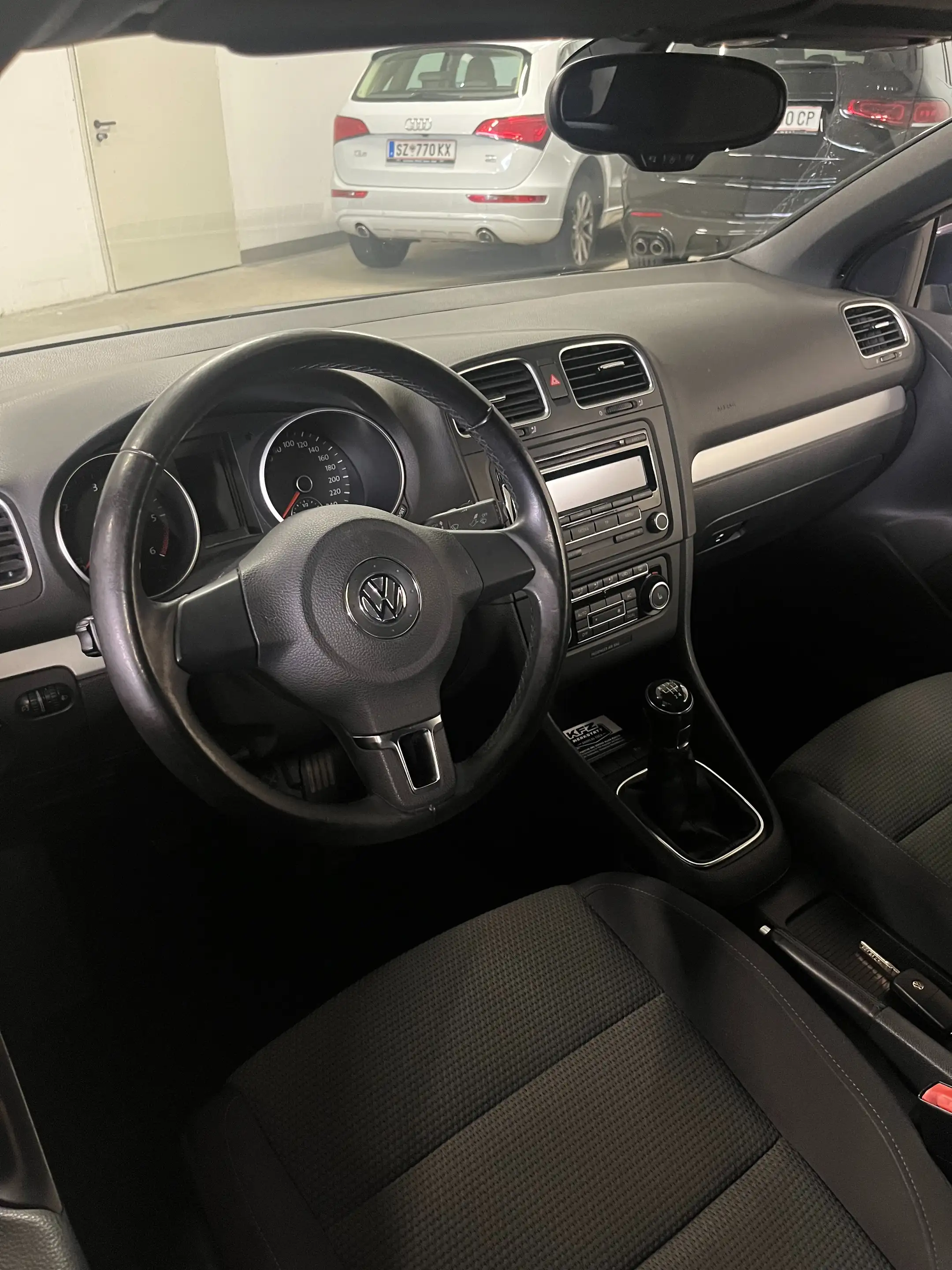 Volkswagen Golf Cabriolet Basis BMT — photo 8