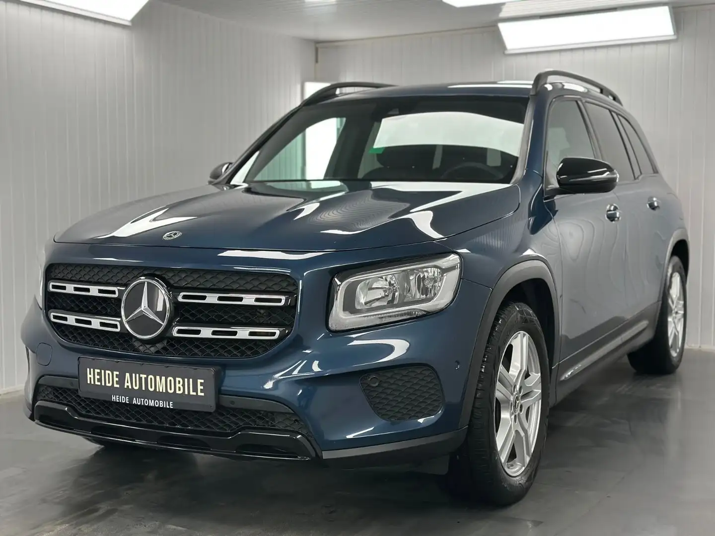 Mercedes-Benz GLB 200 d Night-Paket Automatik M-Bux Blauw - 1