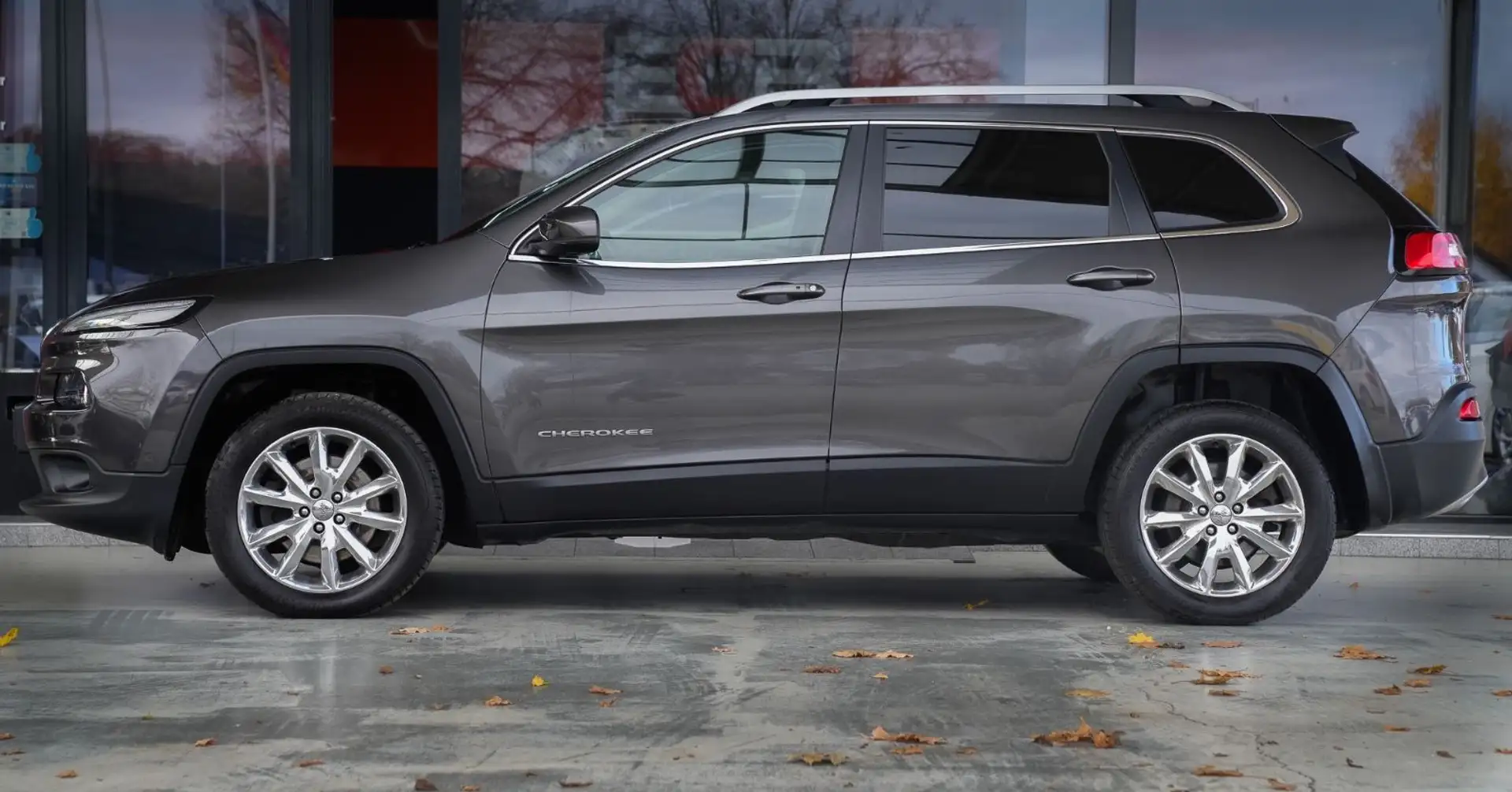 Jeep Cherokee Limited 4WD *SHZ/Klimaaut./Scheckheft* Grau - 2