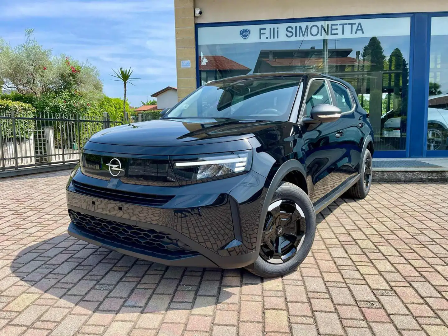 Opel Frontera Hybrid 145 CV EDCT Edition - NUOVO Zwart - 1