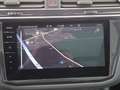 Volkswagen Tiguan 2.0 TDI R-Line MATRIX STANDHZG SKY AHK NAV Grau - thumbnail 17