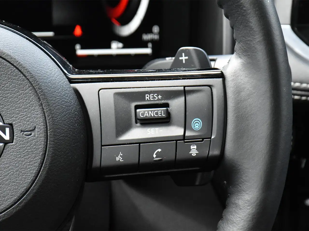 Nissan Rogue photo Nissan Rogue