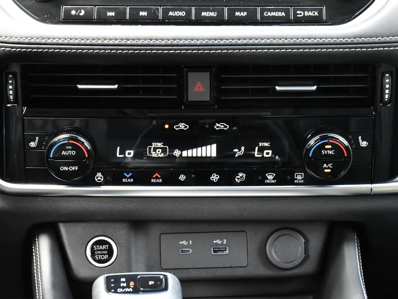 Nissan Rogue photo Nissan Rogue
