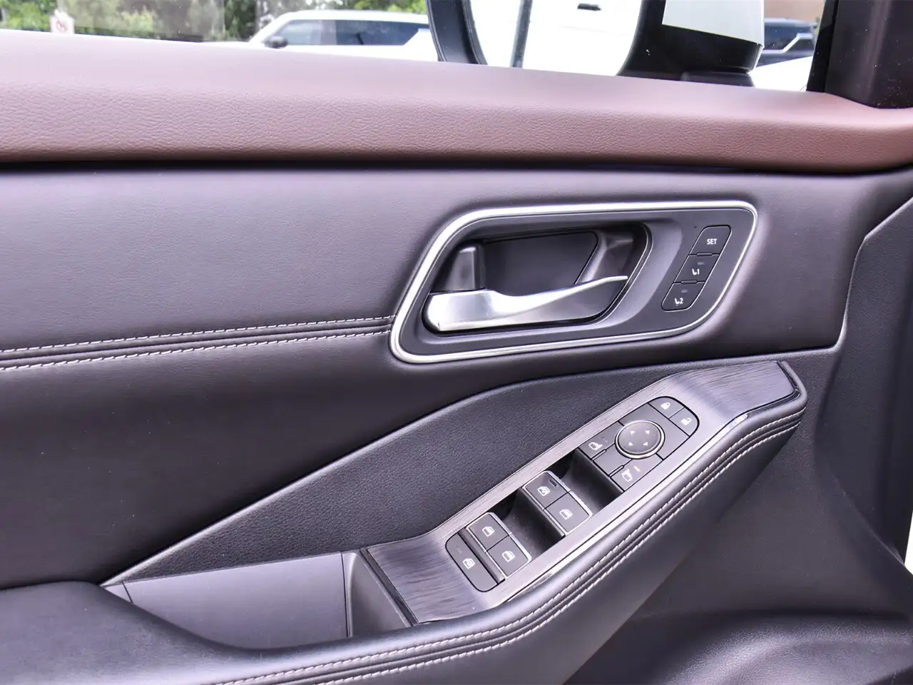 Nissan Rogue photo Nissan Rogue