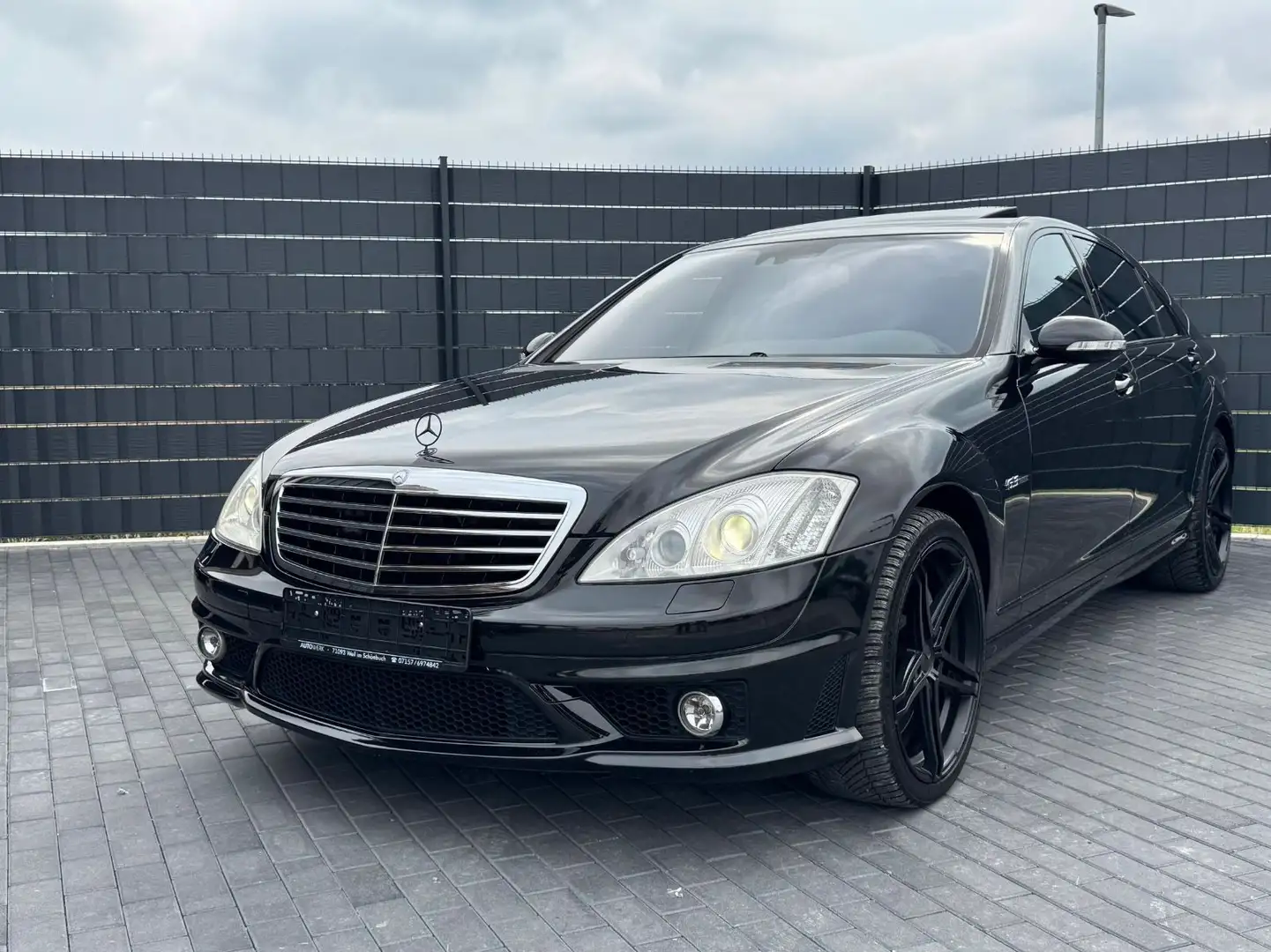 Mercedes-Benz S 63 AMG L*COMAND*CAM*BI-XENON*NIGHTVISION*SOFT* Schwarz - 1