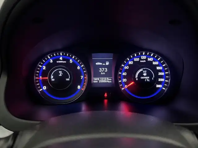 Hyundai I40 view 16