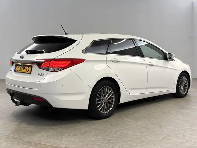 Hyundai I40 view 12