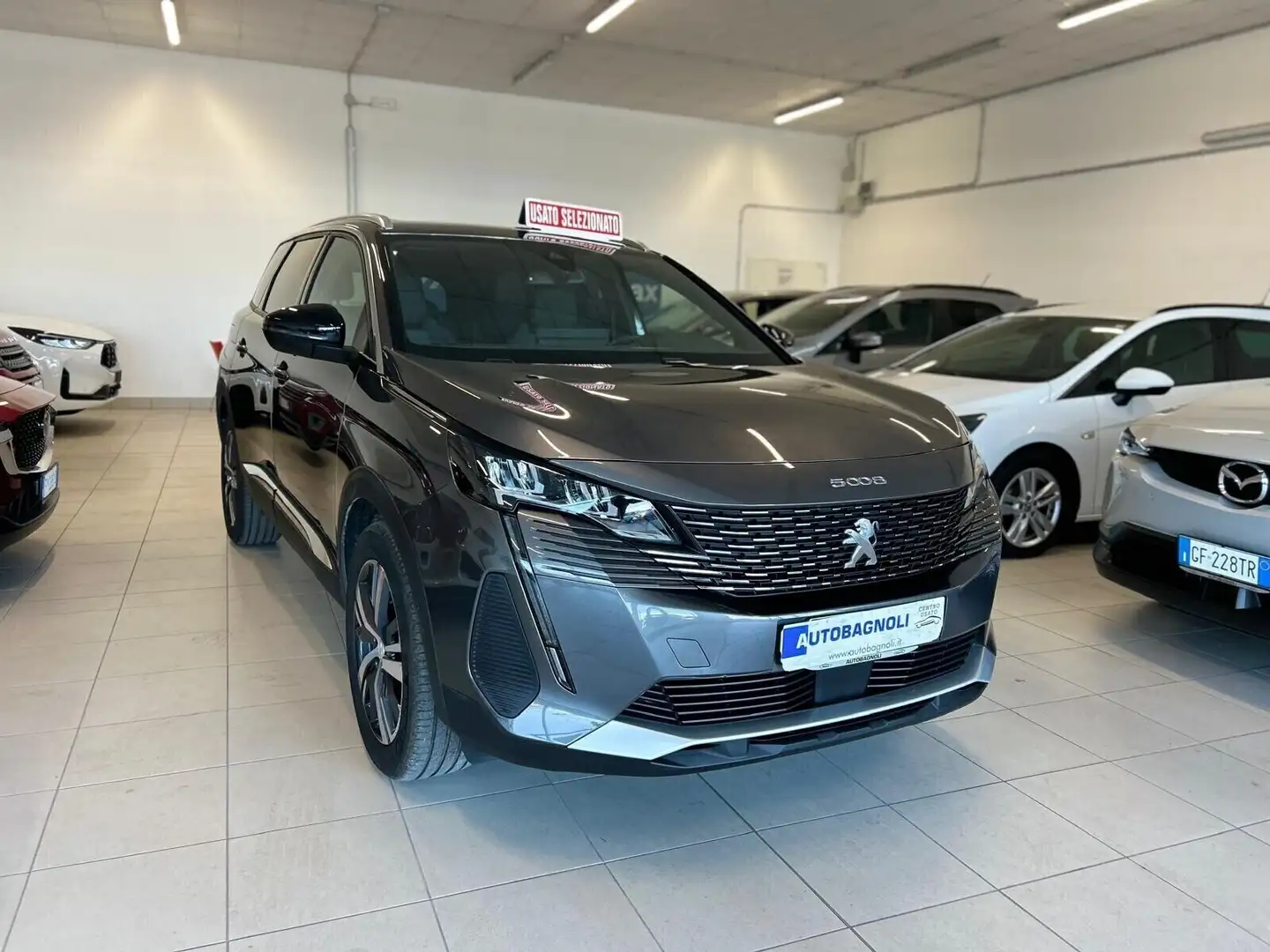 Peugeot 5008 ALLURE PACK Hybrid 136 e-DCS 7p. SPOTICAR Grigio - 2