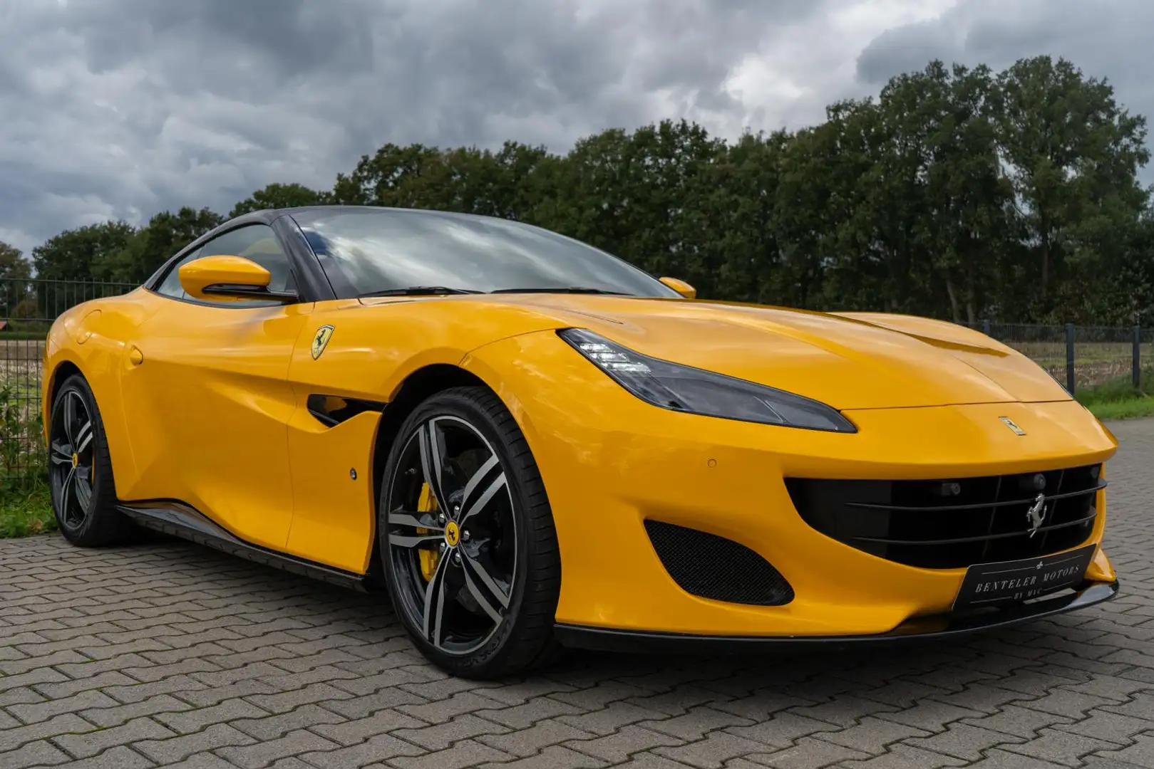 Ferrari Portofino *CARBON*20 ZOLL* Żółty - 2