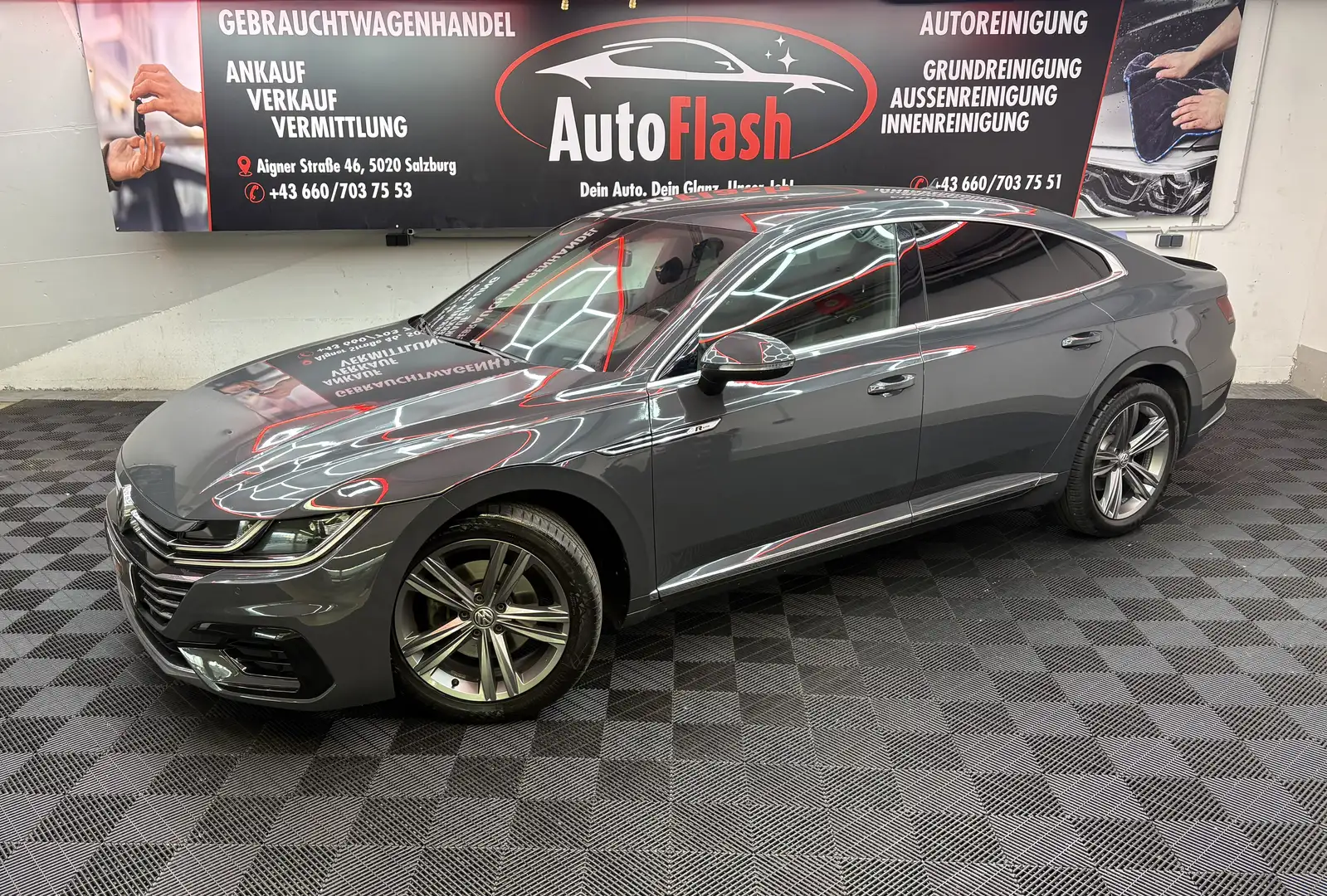 Volkswagen Arteon R-Line Grau - 1