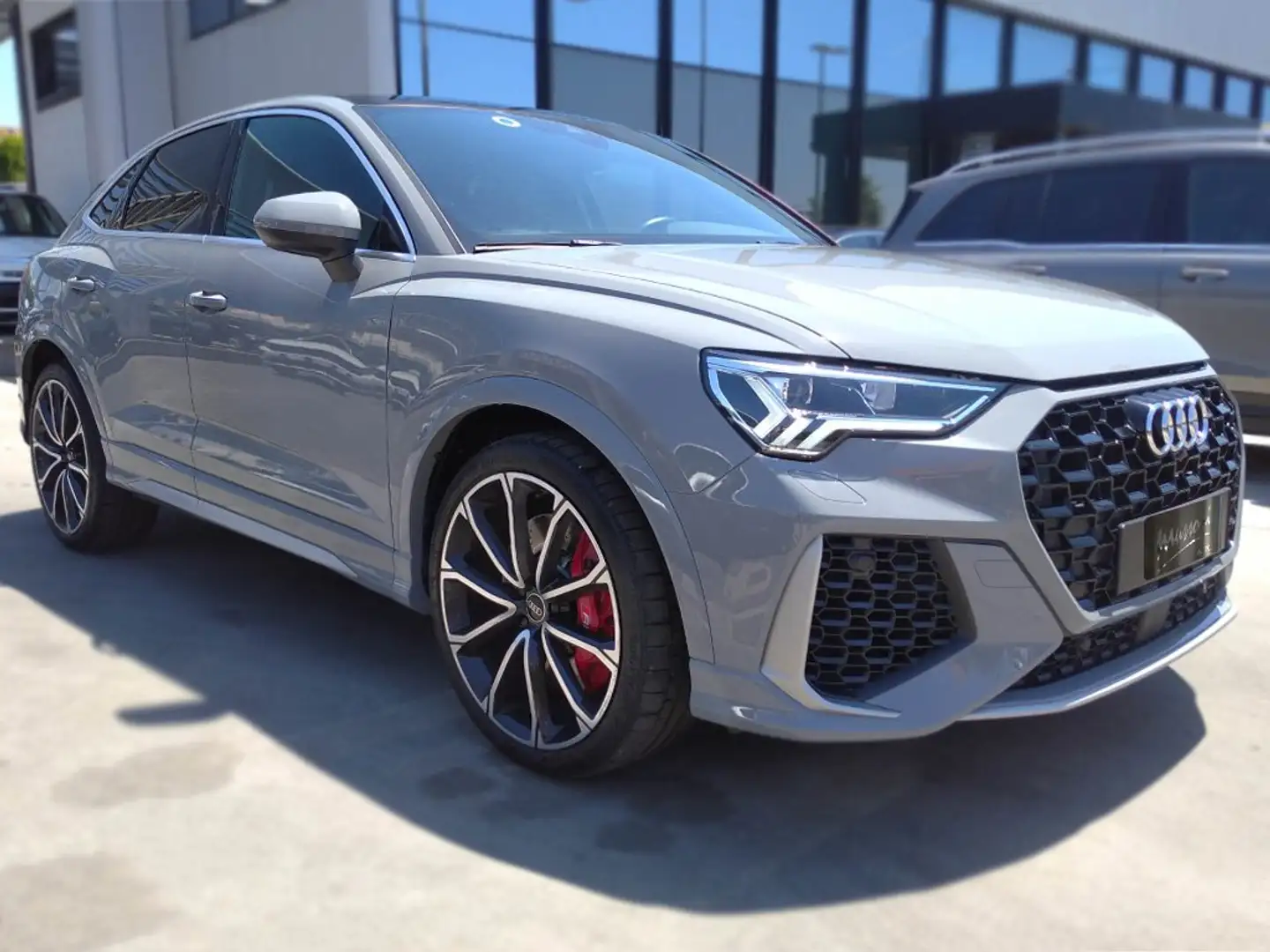 Audi RS Q3 Sportback 2.5 quattro s-tronic Grau - 1