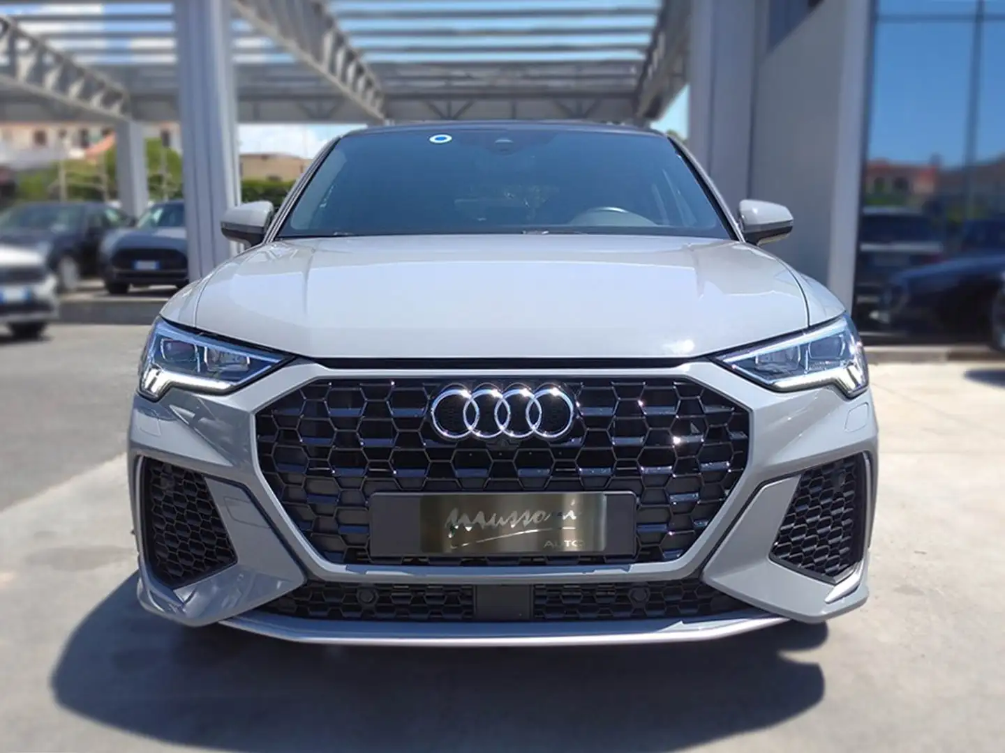Audi RS Q3 Sportback 2.5 quattro s-tronic Grau - 2