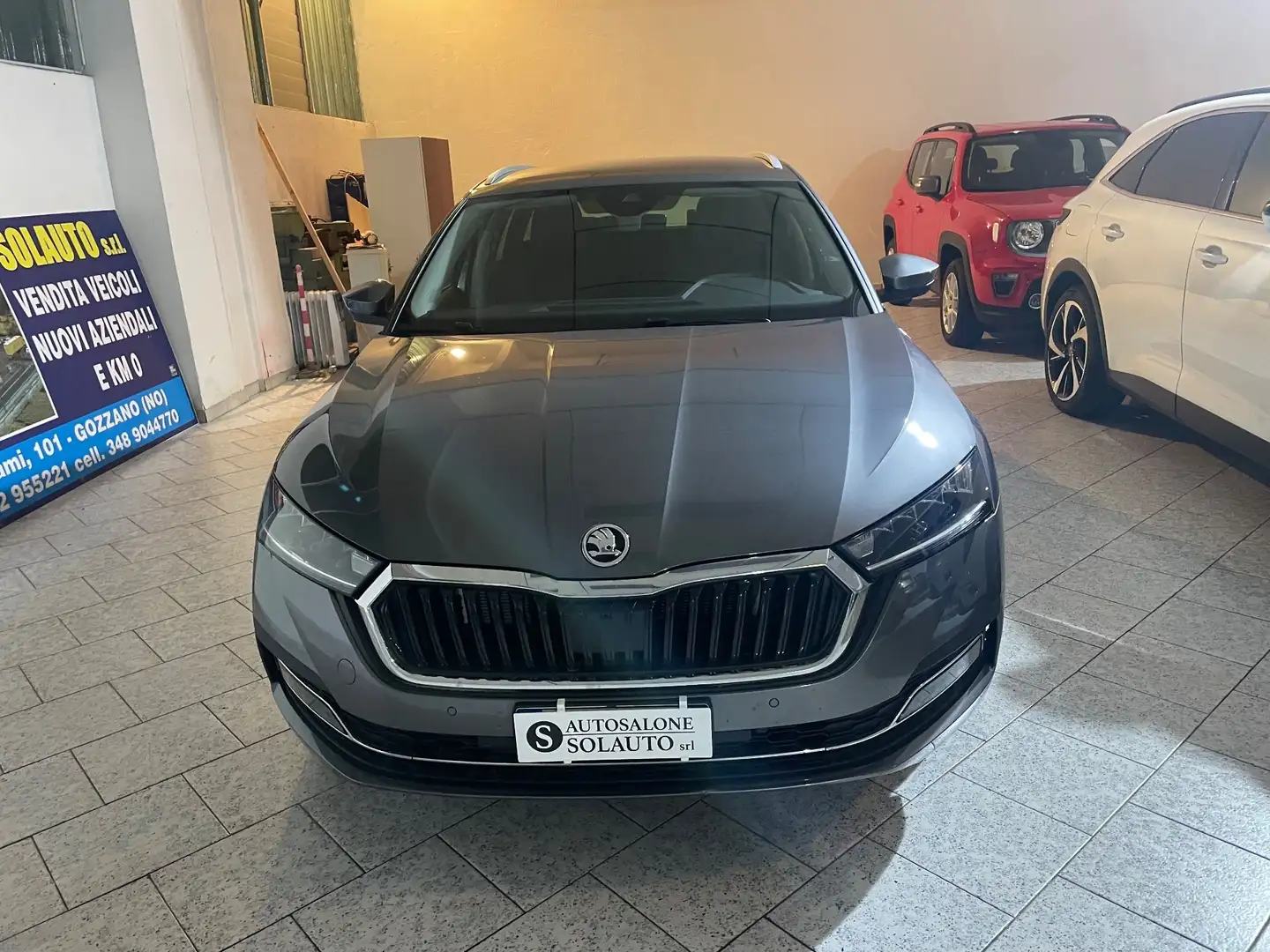 Skoda Octavia Octavia 2.0 TDI EVO 150 CV DSG Wagon Style Grigio - 2