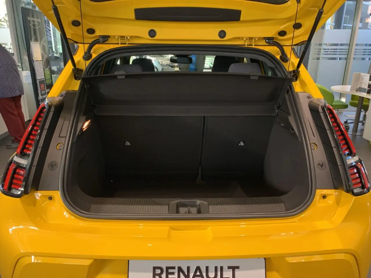Renault R 5 2026 — фото 12