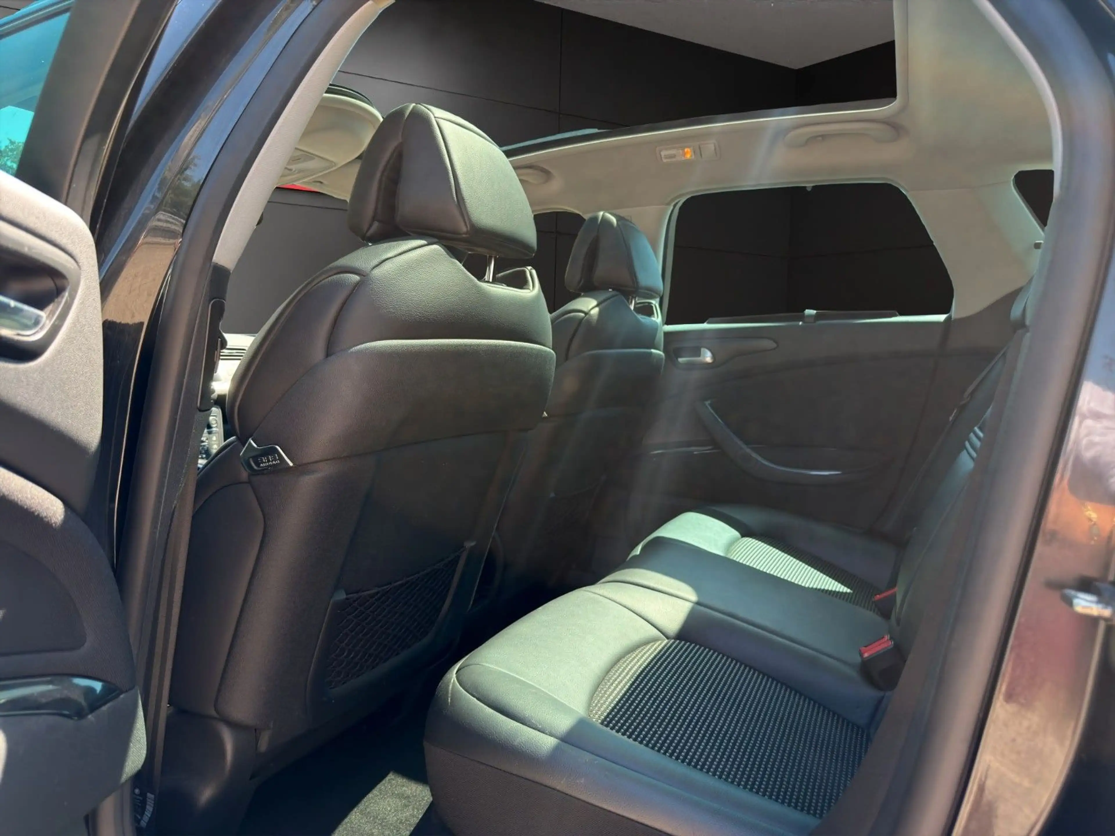 Citroen C5 Tourer Exclusiv*KAMERA*PANO*PDC*AHK*KLIMA*SHZ — photo 13