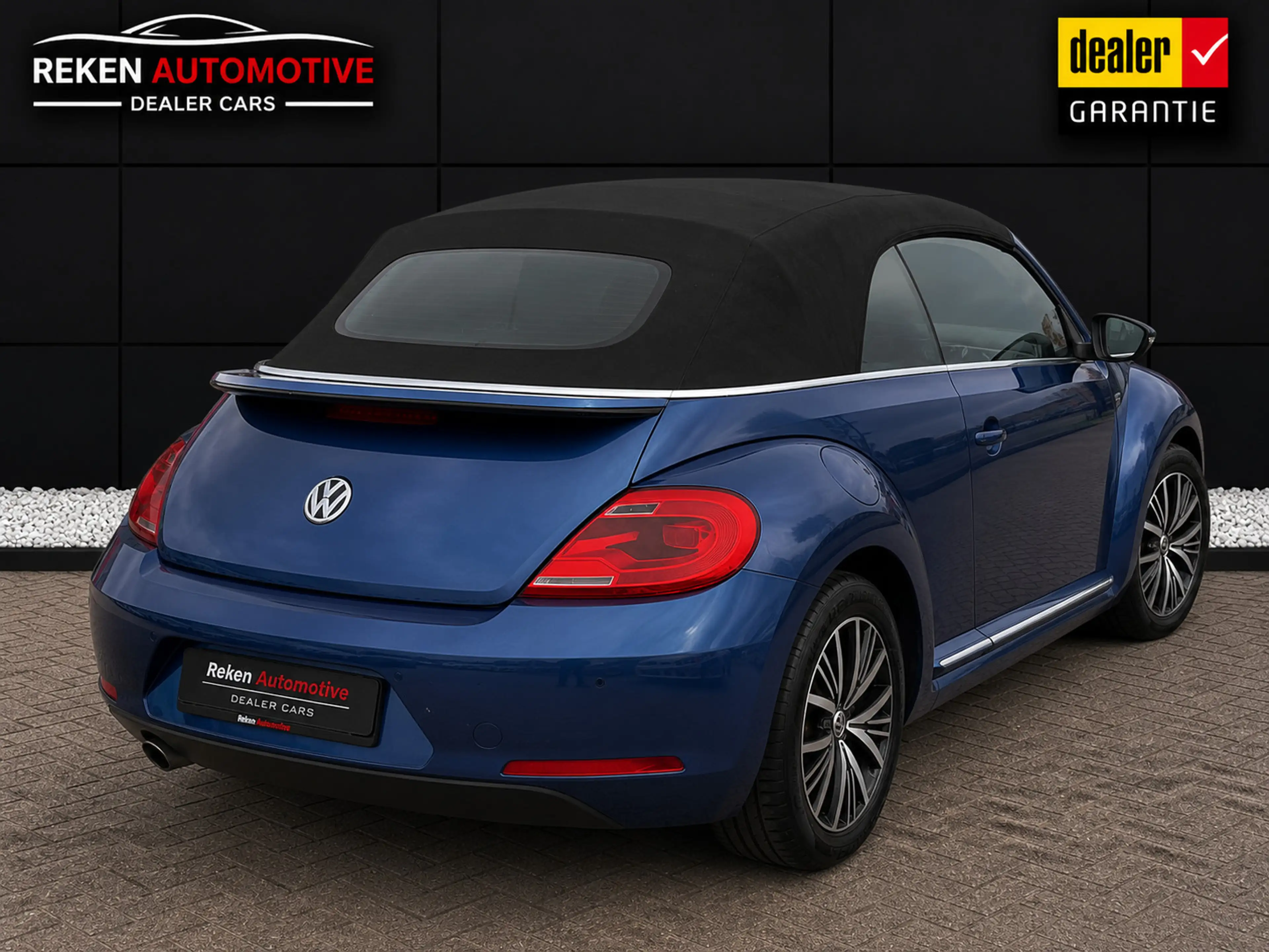 Volkswagen Beetle Cabriolet 1.2 TSI Allstar Cruise Nav Clima — photo 6