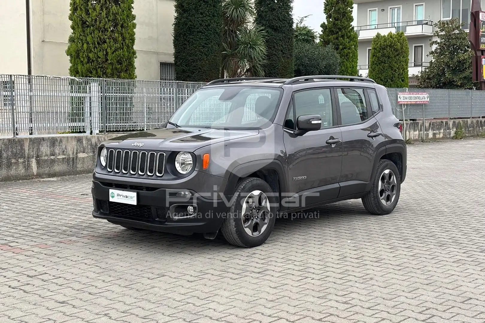 Jeep Renegade Renegade 1.6 Mjt DDCT 120 CV Business Argent - 1