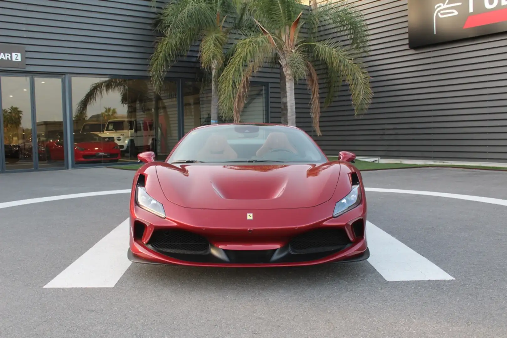 Ferrari F8 Spider Rot - 2