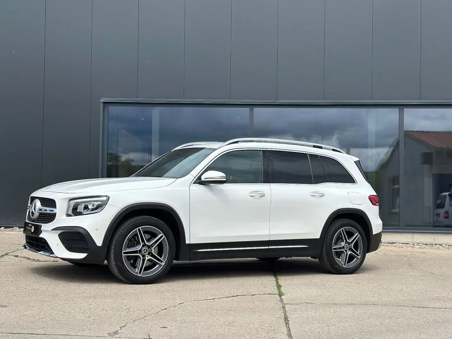Mercedes-Benz GLB 220 AMG LINE AHK SCHWENKBAR Fehér - 2