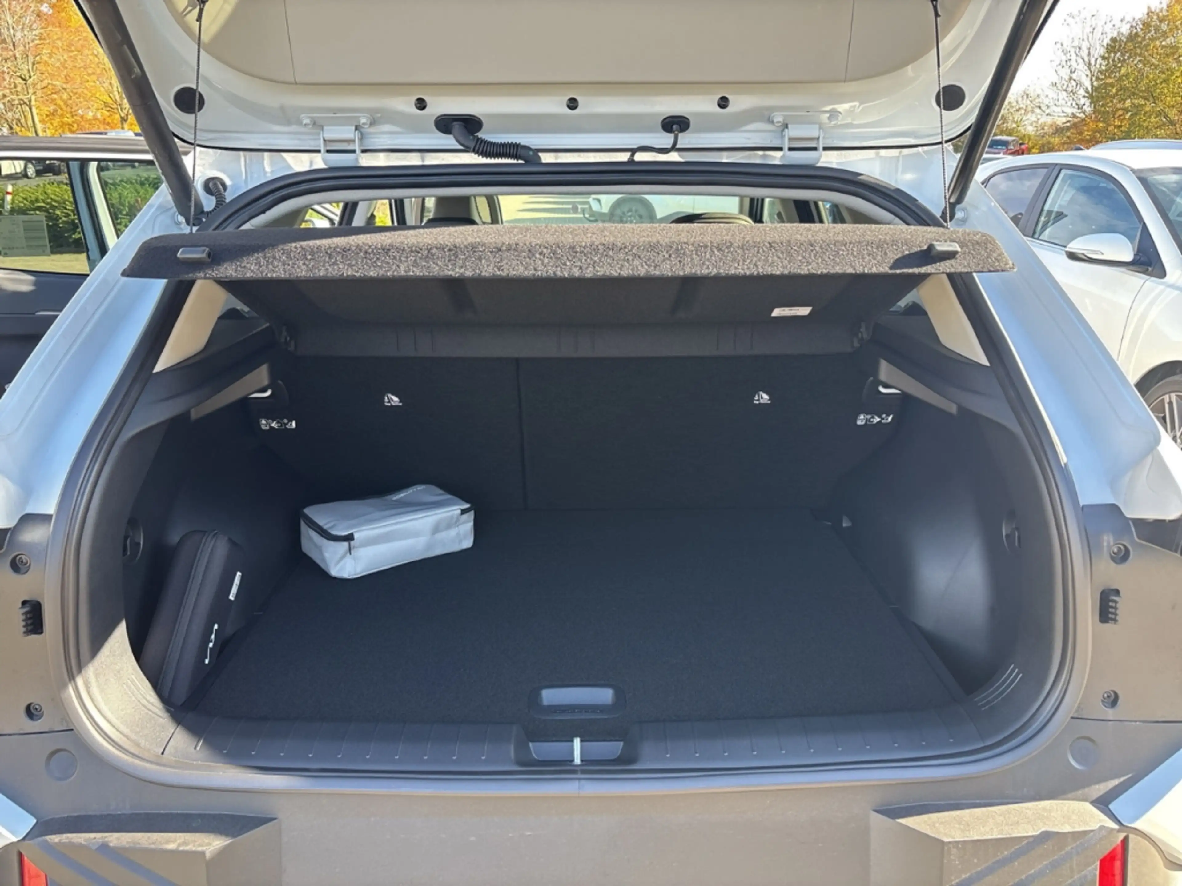 Kia EV4 EARTH 81 FWD / UPGRADE / TECHNOLOGIE / WINTER CONN — photo 7
