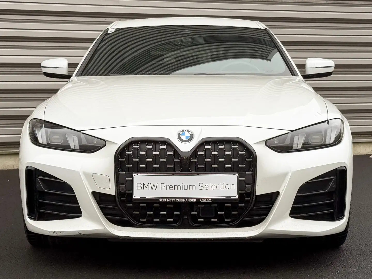BMW 420 d xDrive M-Sportpaket Pro Weiß - 2