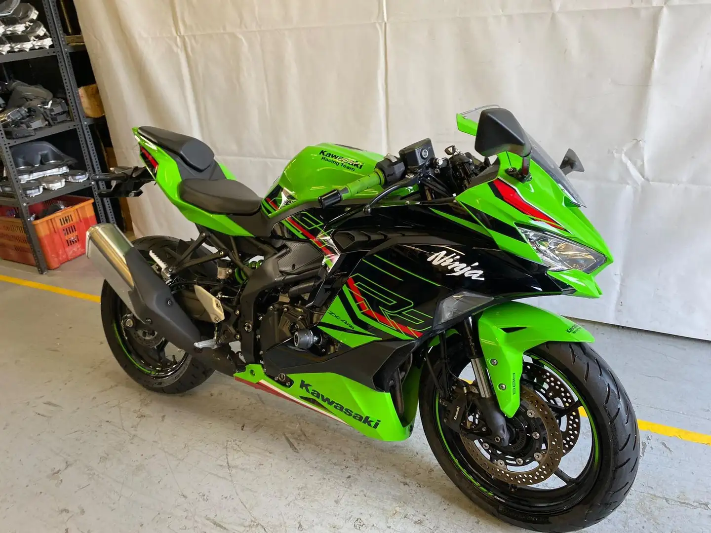 Kawasaki ZXR 400 Verde - 2
