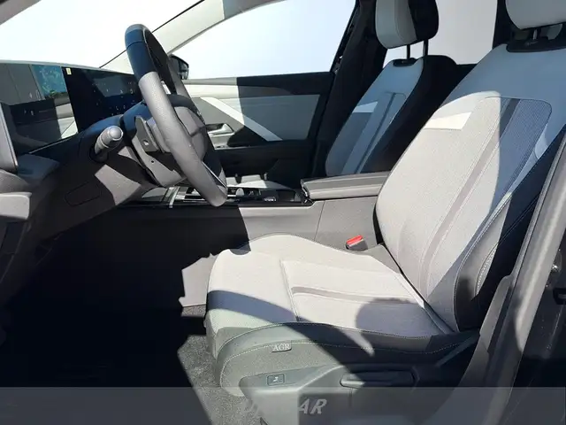 Opel Astra view 14