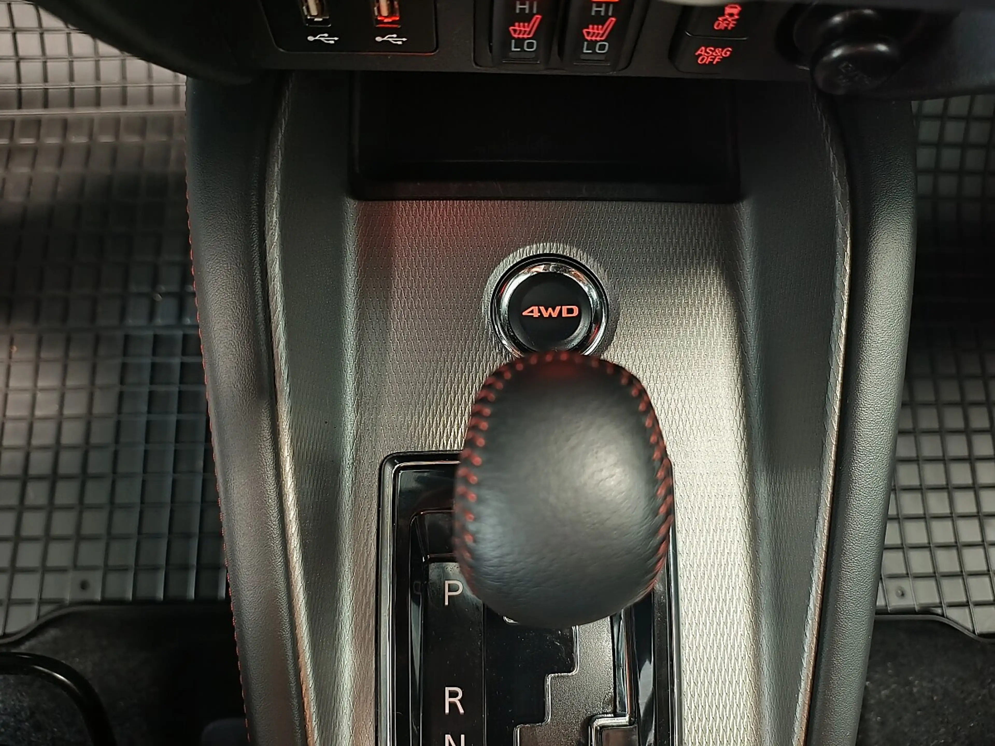 Mitsubishi ASX 2,0 MIVEC Intense Black Line AWD CVT Aut. *AHK* — photo 14