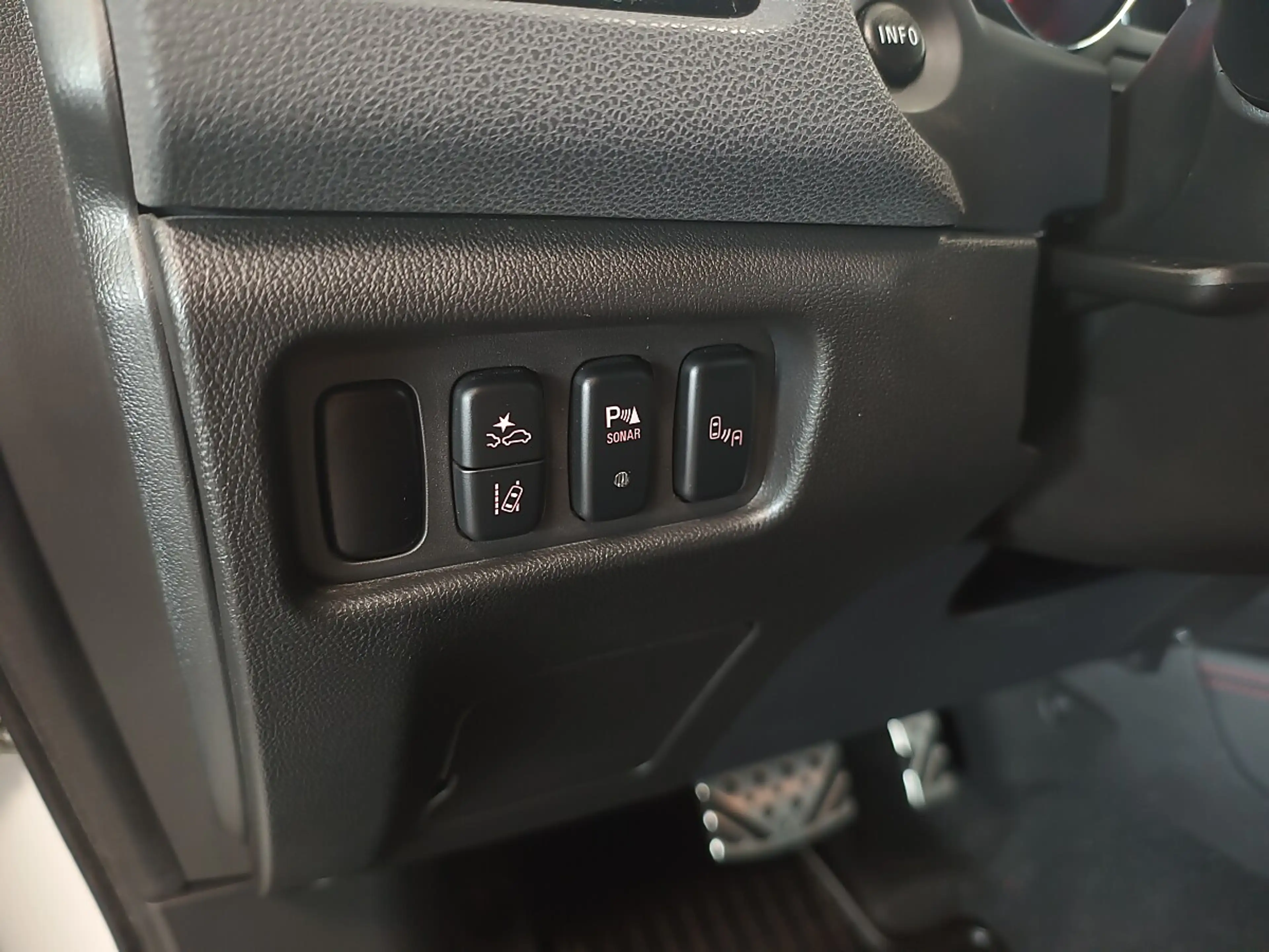 Mitsubishi ASX 2,0 MIVEC Intense Black Line AWD CVT Aut. *AHK* — photo 13