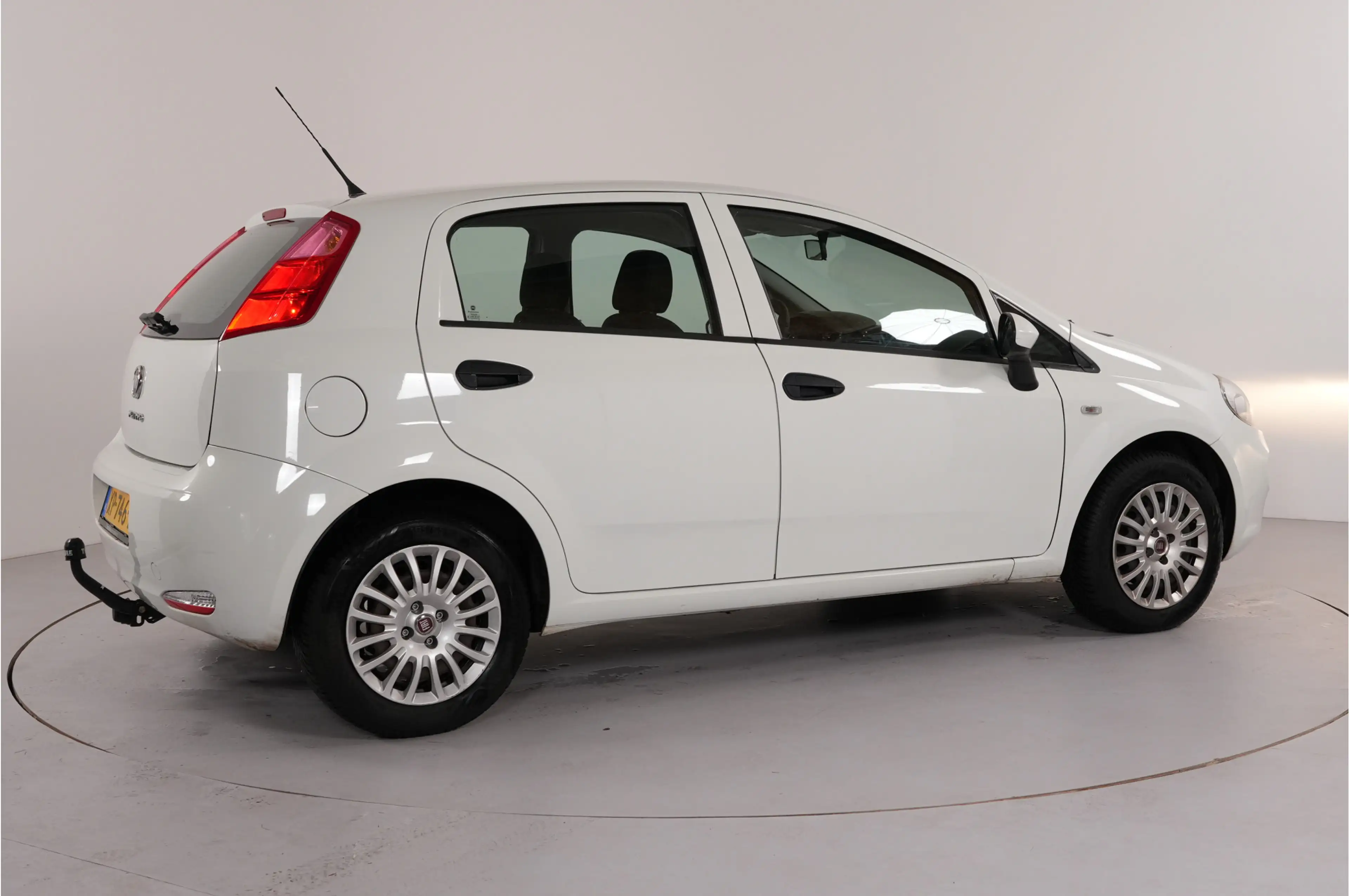 Fiat Punto Evo 1.2 Lounge | Trekhaak | Airco | LMV | — photo 8