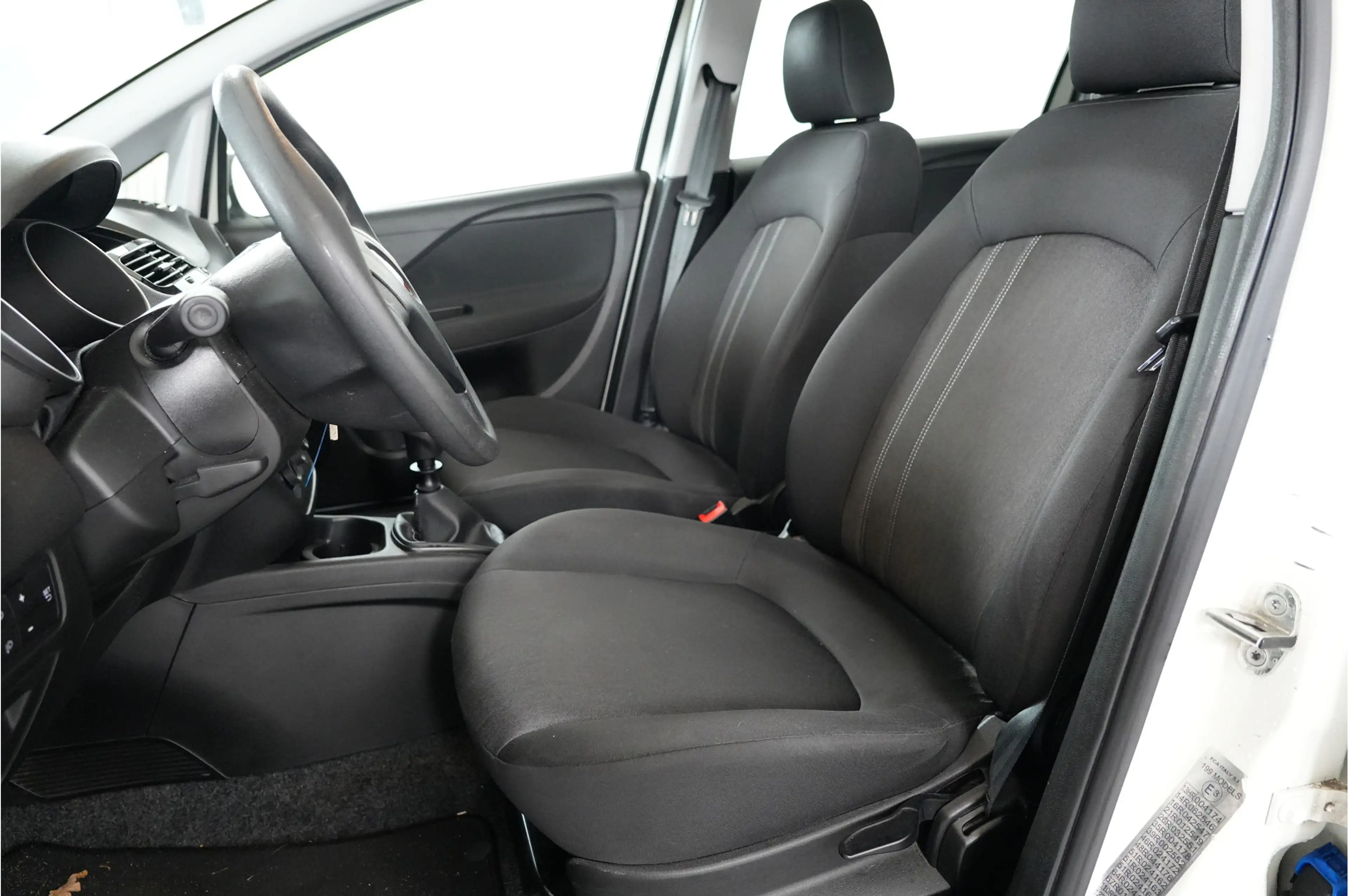 Fiat Punto Evo 1.2 Lounge | Trekhaak | Airco | LMV | — photo 20