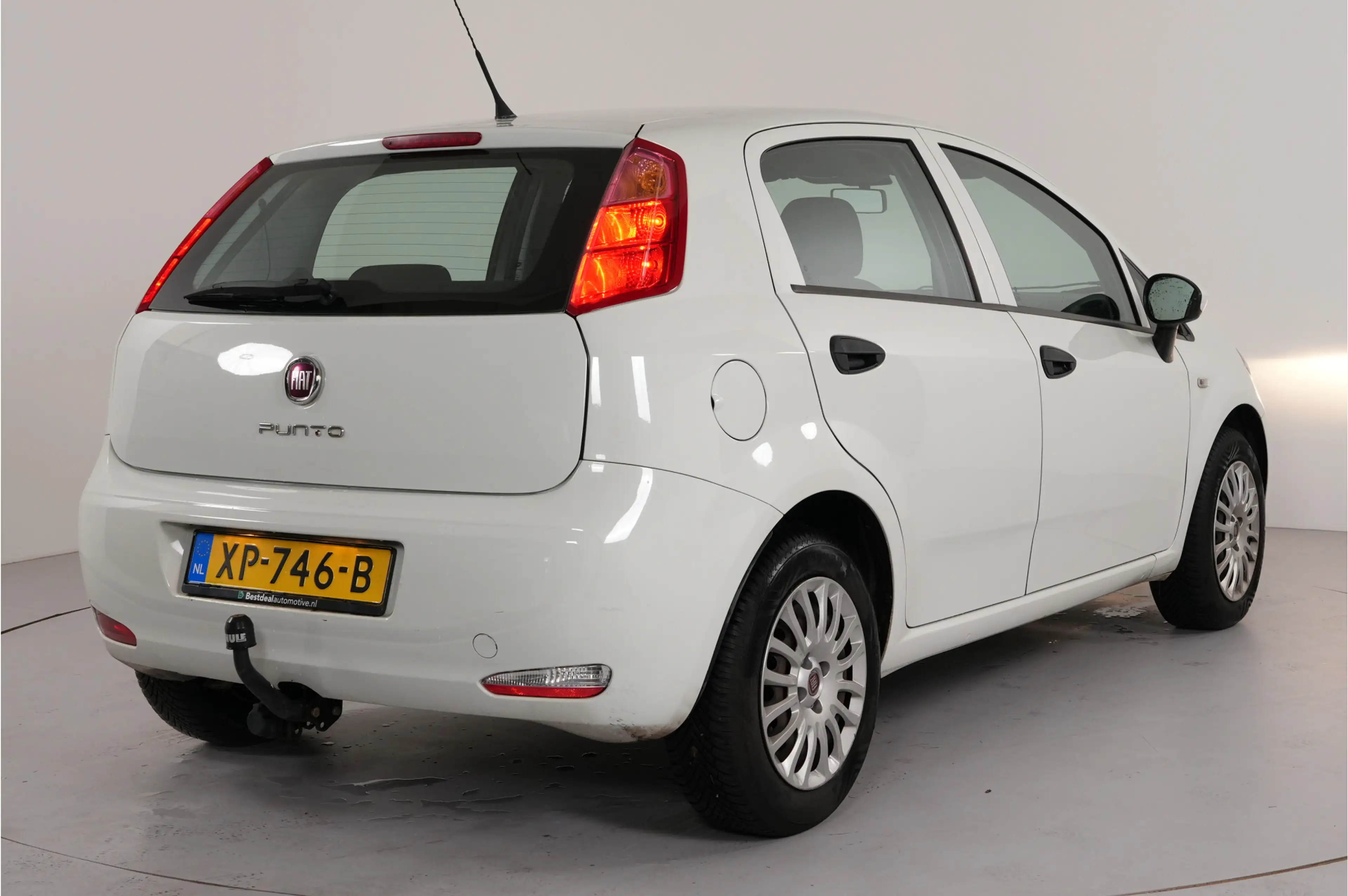Fiat Punto Evo 1.2 Lounge | Trekhaak | Airco | LMV | — photo 9