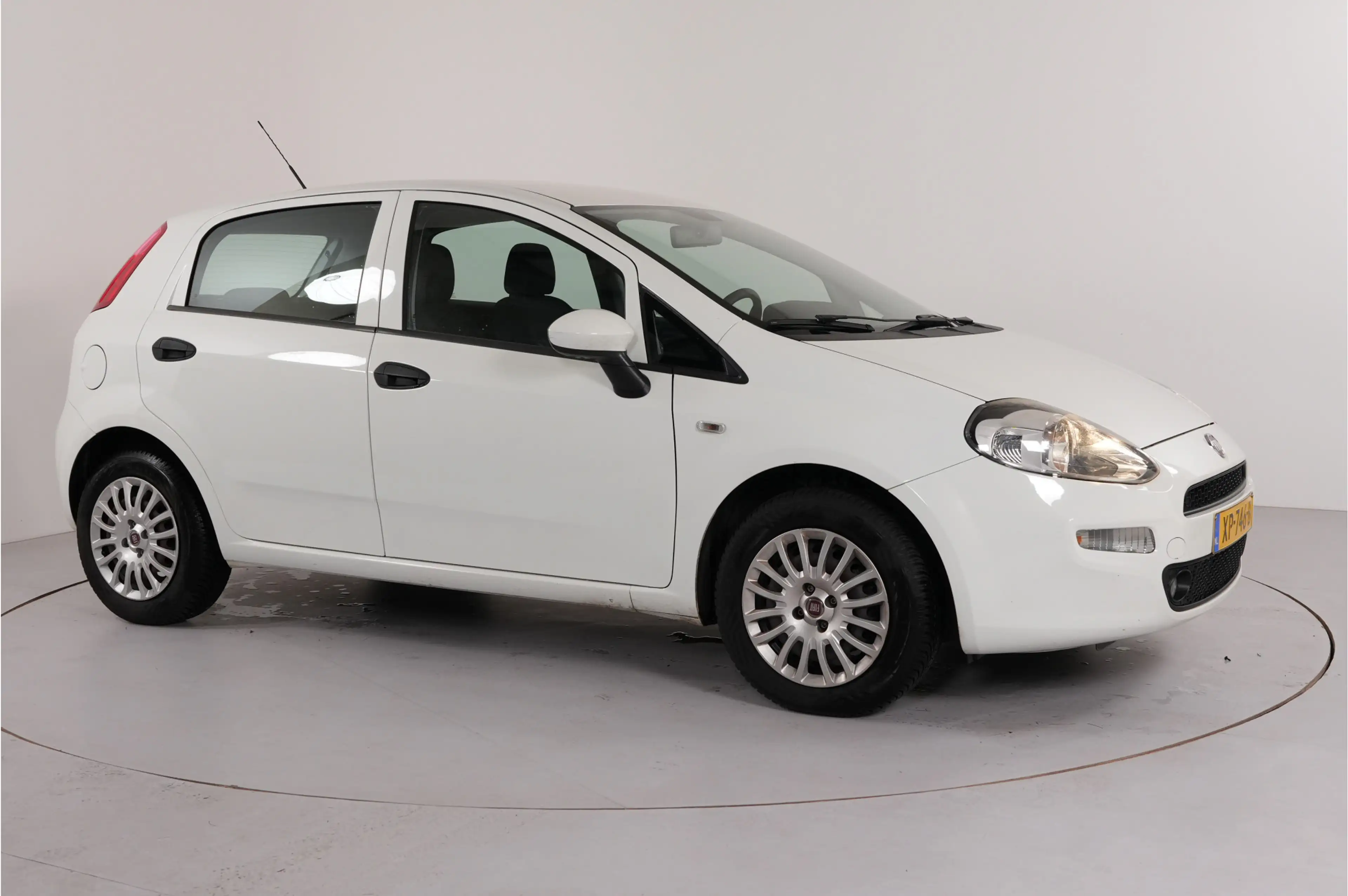 Fiat Punto Evo 1.2 Lounge | Trekhaak | Airco | LMV | — photo 6